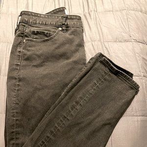 LOFT Curvy Skinny Black Jeans 👖